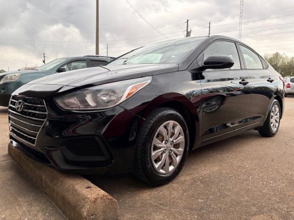 2019 Hyundai Accent SE